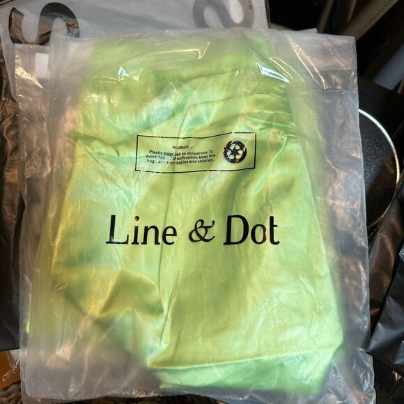 Line and Dot Lizzy Mini Skirt *New with Tags* - Picture 2 of 2